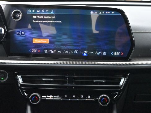 New 2026 Chevrolet Traverse High Country w/ LPO, Floor Liner Package image 5