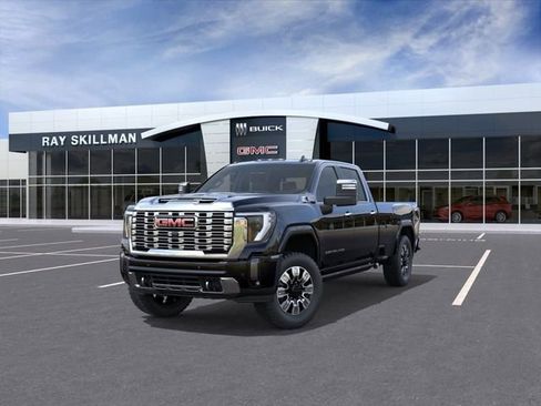 Used 2026 GMC Sierra 3500 Denali w/ Denali Reserve Package AWD/4WD image 8