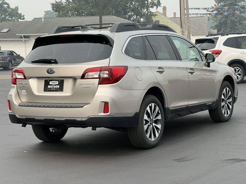 Used 2017 Subaru Outback 3.6R Limited AWD/4WD image 39