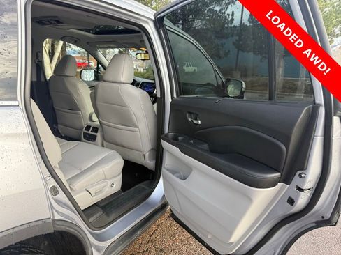 Used 2017 Honda Pilot Touring image 15
