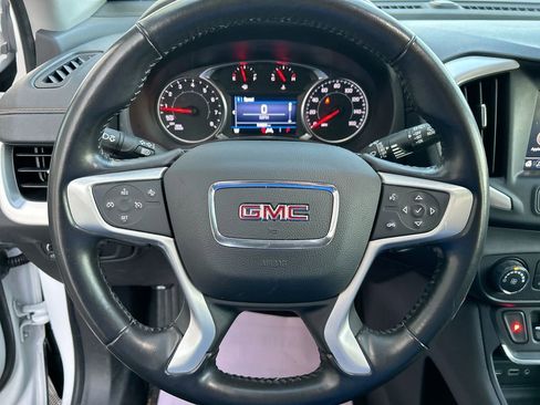Used 2020 GMC Terrain SLE FWD image 28