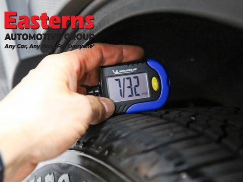 Used 2023 Subaru Forester Premium image 30