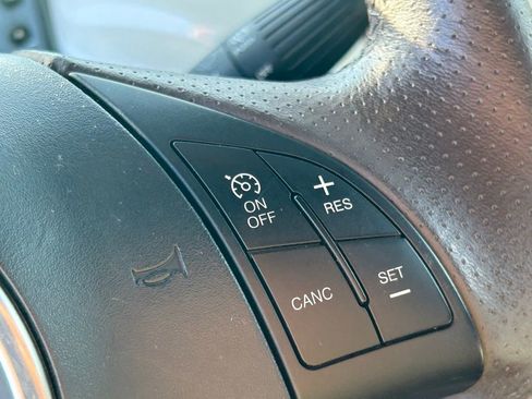 Used 2012 FIAT 500 Sport w/ Safety & Sound Pkg FWD image 21