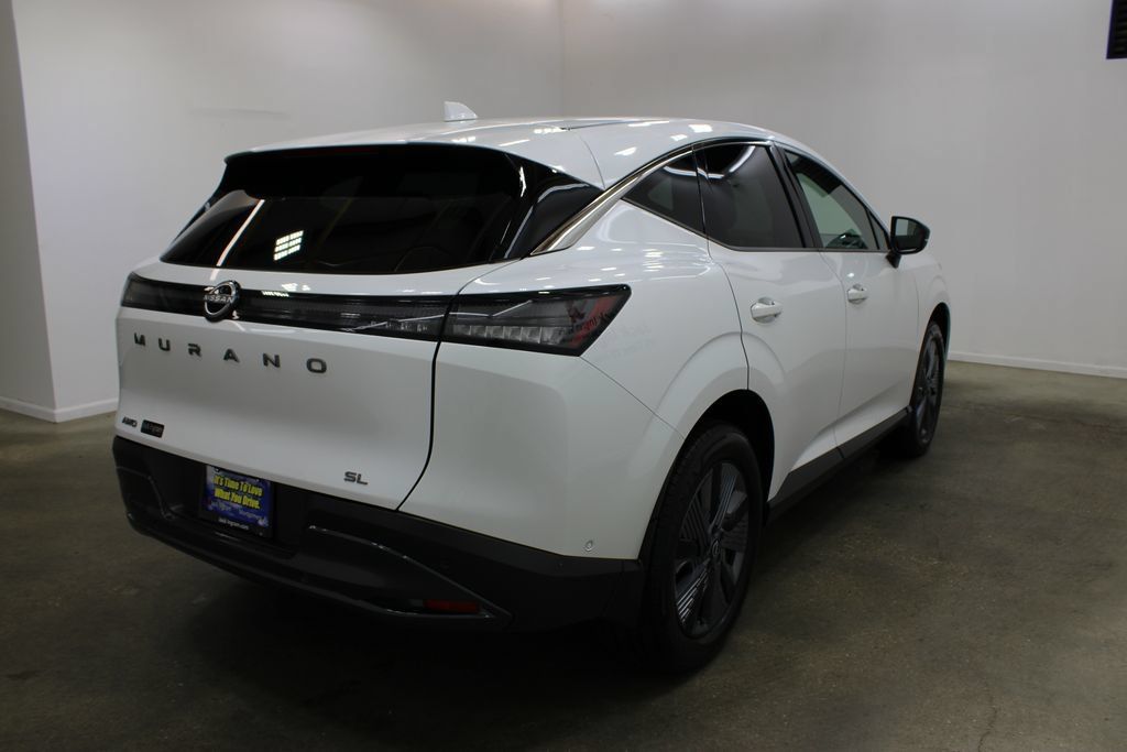 Used 2025 Nissan Murano SL AWD/4WD image 5