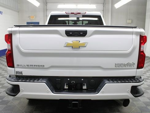 Used 2023 Chevrolet Silverado 2500 High Country w/ Z71 Off-Road Package image 42
