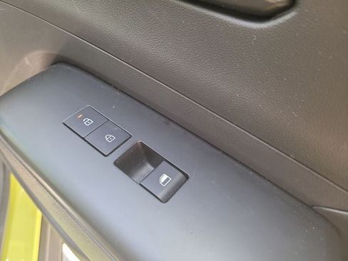 Used 2025 Hyundai Kona SEL FWD image 25