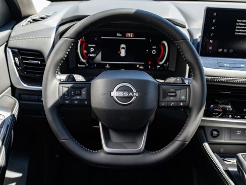 New 2026 Nissan Rogue Platinum w/ Platinum Premium Package AWD/4WD image 13