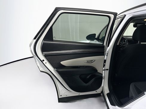 Used 2024 Hyundai Tucson SEL image 25