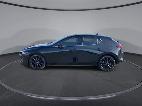 Used 2019 MAZDA MAZDA3 Hatchback w/ Premium Package image 5