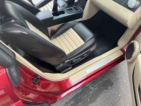 Used 2007 Ford Mustang GT Premium image 39