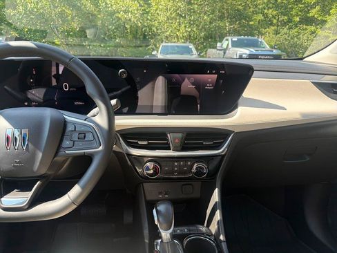Certified 2024 Buick Encore GX Sport Touring w/ Experience Buick Package AWD/4WD image 38