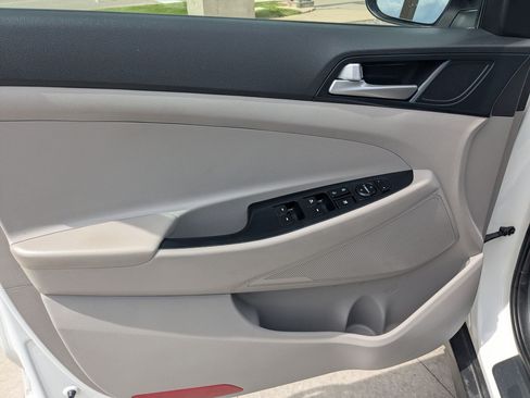 Used 2020 Hyundai Tucson Value AWD/4WD image 14