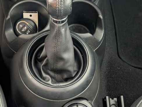 Used 2017 MINI Cooper 2-Door Hardtop FWD image 22
