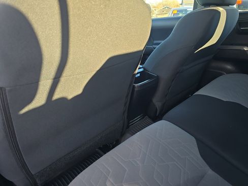 Certified 2023 Toyota Tacoma TRD Off-Road image 17