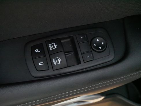 Used 2022 Dodge Challenger SXT w/ Blacktop Package RWD image 19