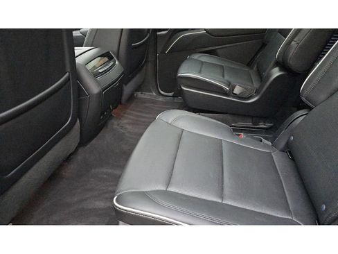 Used 2023 Cadillac Escalade Sport w/ LPO, ONYX Package image 9