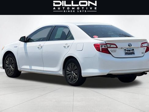Used 2014 Toyota Camry LE FWD image 6