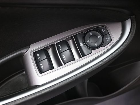 Used 2024 Chevrolet Malibu LT image 11