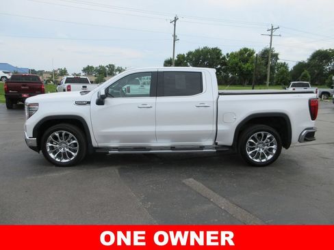 Certified 2023 GMC Sierra 1500 SLT w/ SLT Premium Package AWD/4WD image 10