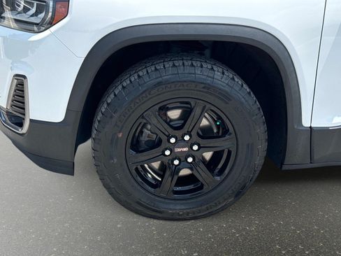 Used 2023 GMC Acadia AT4 w/ Trailering Package AWD/4WD image 12