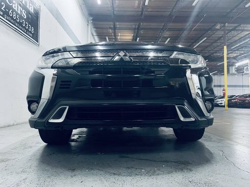 Used 2019 Mitsubishi Outlander LE FWD image 4