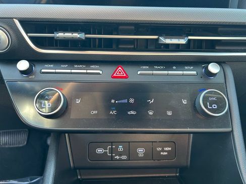 Used 2025 Hyundai Sonata SEL FWD image 19