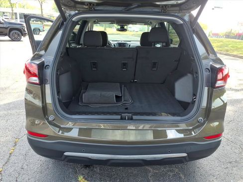 Used 2024 Chevrolet Equinox LT FWD image 30