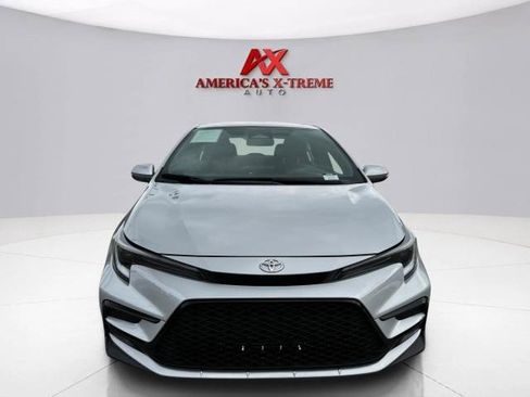 Used 2024 Toyota Corolla SE FWD image 9