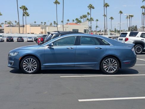 Used 2019 Lincoln MKZ Premiere FWD image 9