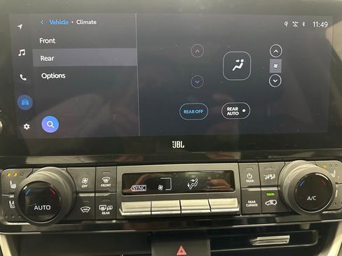 Used 2025 Toyota Grand Highlander AWD image 32