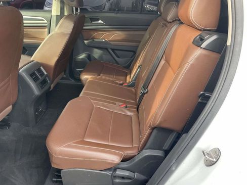 Used 2022 Volkswagen Atlas SEL R-Line image 22