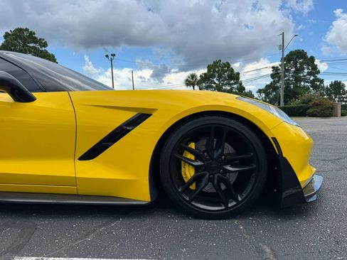 Used 2015 Chevrolet Corvette Stingray Coupe w/ 2LT Preferred Equipment Group RWD image 13