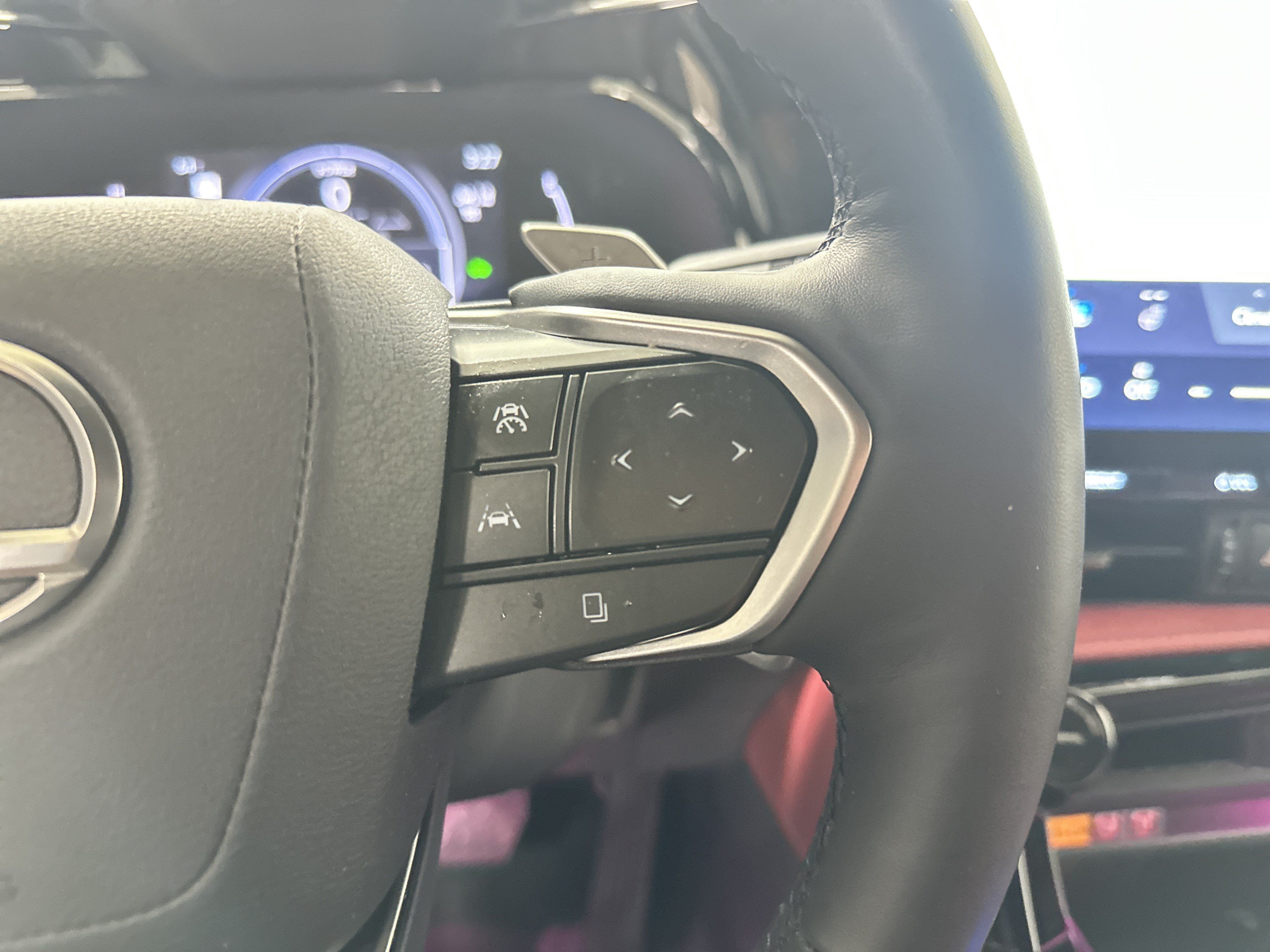 Certified 2025 Lexus NX 350h AWD w/ Accessory Package (2T) image 20