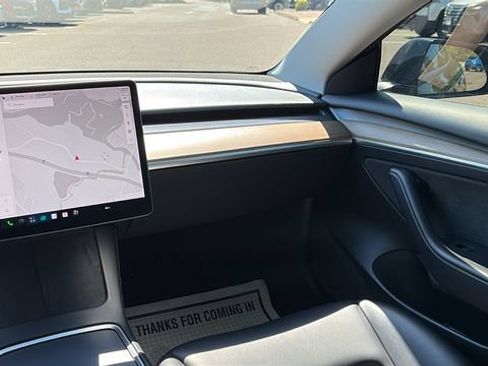 Used 2022 Tesla Model 3 Performance AWD/4WD image 22