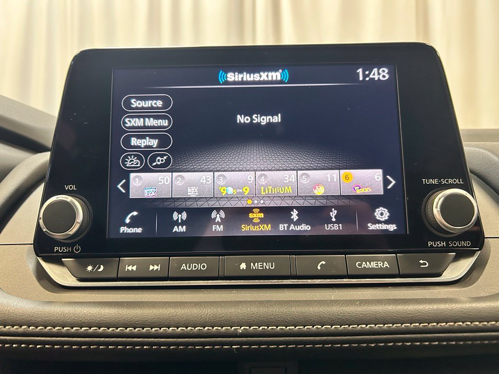 Used 2024 Nissan Rogue SV AWD/4WD image 5