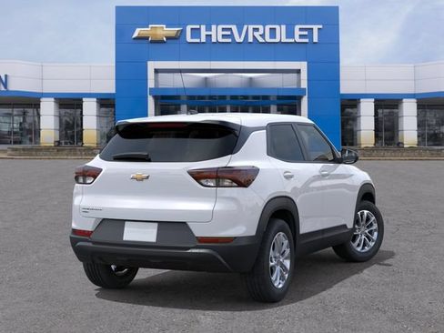 New 2026 Chevrolet TrailBlazer LS w/ LS Convenience Package AWD/4WD image 4