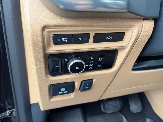 Used 2023 Ford F150 Lariat w/ Equipment Group 502A High AWD/4WD image 14