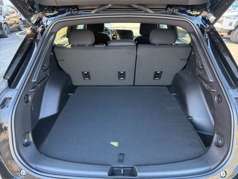 New 2026 Chevrolet Equinox EV LT image 35