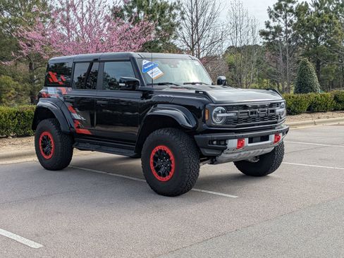 Certified 2025 Ford Bronco Raptor AWD/4WD image 2