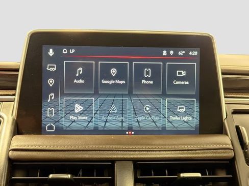 Used 2023 GMC Yukon SLT w/ SLT Premium Package image 15