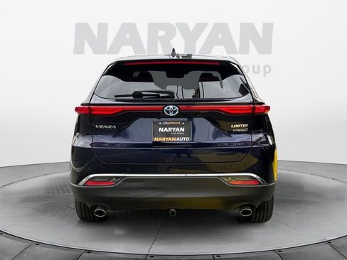 Used 2022 Toyota Venza Limited w/ Advanced Technology Package image 6