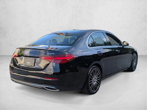 Used 2023 Mercedes-Benz C 300 4MATIC Sedan image 5