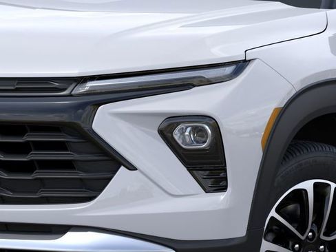 New 2026 Chevrolet TrailBlazer LT w/ Convenience Package FWD image 10