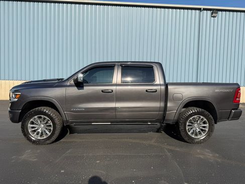 Used 2020 RAM 1500 Laramie w/ Sport Appearance Package AWD/4WD image 8
