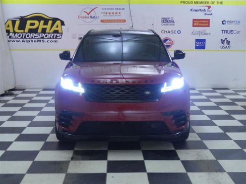 Used 2019 Land Rover Range Rover Velar R-Dynamic HSE image 2