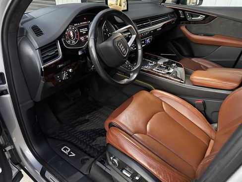 Used 2019 Audi Q7 3.0T Prestige image 30