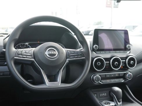 Certified 2024 Nissan Sentra SV image 22