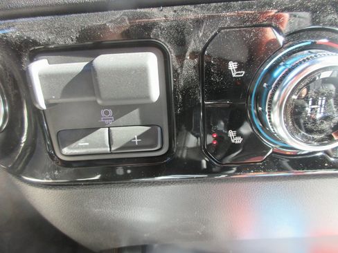 New 2026 GMC Sierra 1500 Elevation image 19