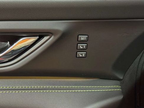 Used 2025 Subaru Ascent Bronze Edition w/ Onyx Package AWD/4WD image 20