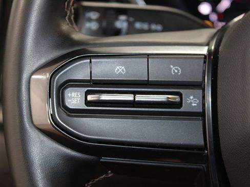 Used 2024 GMC Canyon AT4 AWD/4WD image 42